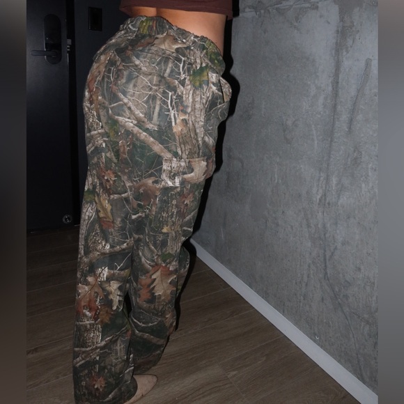 Camo Cargo Pants - Picture 3 of 4